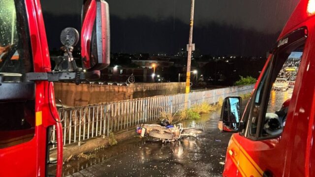 Motociclista morre após bater em carro no bairro Osvaldo Resende em Uberlândia