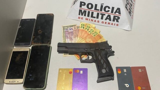 Motorista de aplicativo tem arma apontada para a cabeça e carro roubado por trio em Uberlândia