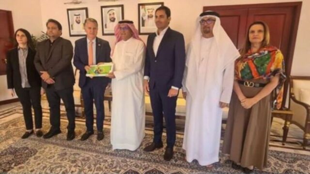 Jamil Calife se reúne com presidente da Câmera de Comércio e Indústria de Abu Dhabi