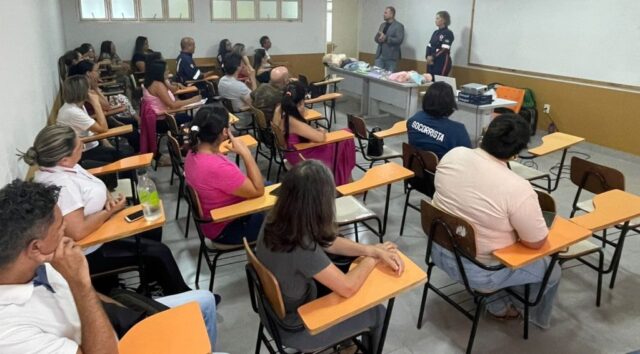 Prefeitura de Catalão promove formação de primeiros socorros para servidores da Educação