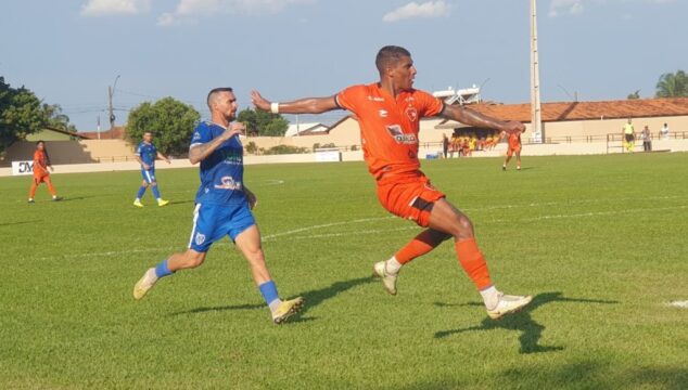 Abecat conquista emocionante vitória nos pênaltis sobre o Uruaçu, garante vaga na final e sobe para a Divisão de Acesso do Goianão