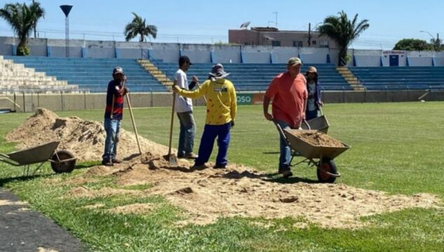 Federação Goiana de Futebol inicia Projeto Gramados