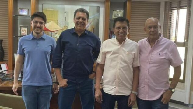 Federação Goiana de Futebol renova parceria para material esportivo do Goianão 2024