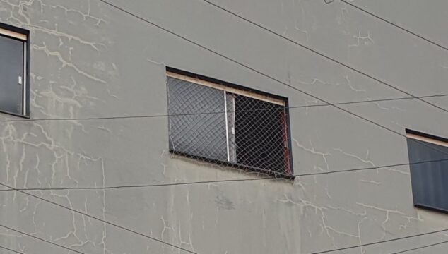 Criança de 11 anos fica ferida após sofrer descarga elétrica em Catalão