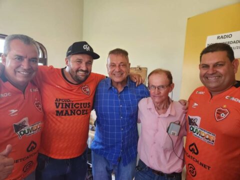 Prefeito de Catalão, Adib Elias, prestigia jogo da Abecat em Ouvidor