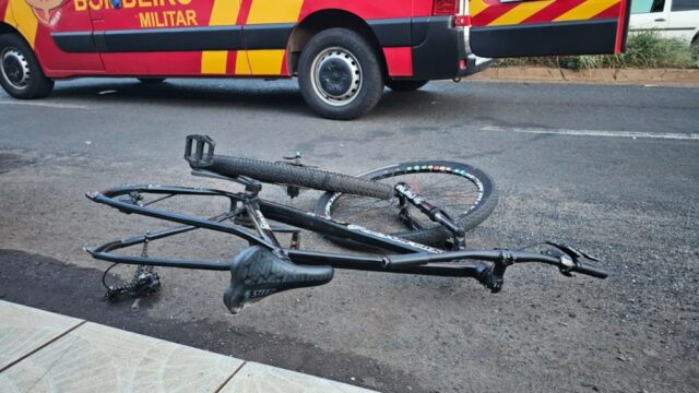 Acidente envolvendo moto e bicicleta deixa duas pessoas feridas em Catalão