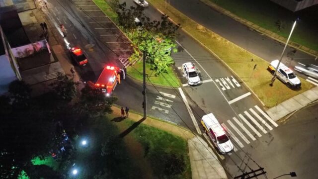 Vítima de 49 anos é levada para hospital após disparo de arma de fogo, em Uberlândia