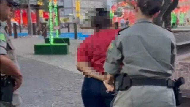 Mulher é presa pela segunda vez em 10 dias por tráfico de drogas em Caldas Novas