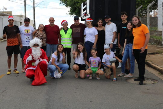Zap Catalão realiza pelo 6º ano consecutivo o “Natal Feliz” com distribuição de brinquedos para crianças de Catalão; veja fotos