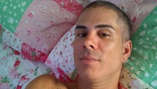 Motociclista de 42 anos que colidiu com caminhonete no Centro de Catalão morre em hospital de Goiânia