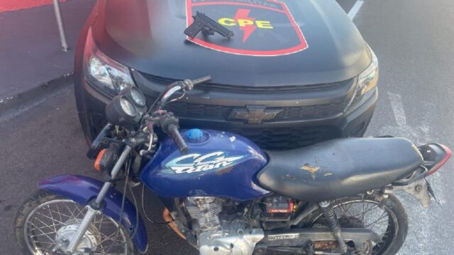 Durante patrulhamento pelo bairro dos Lucas, CPE localiza motocicleta com restrição de furto