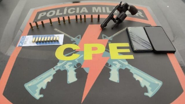 Homem de 37 anos é preso por posse ilegal de arma de fogo e ameaça em Catalão
