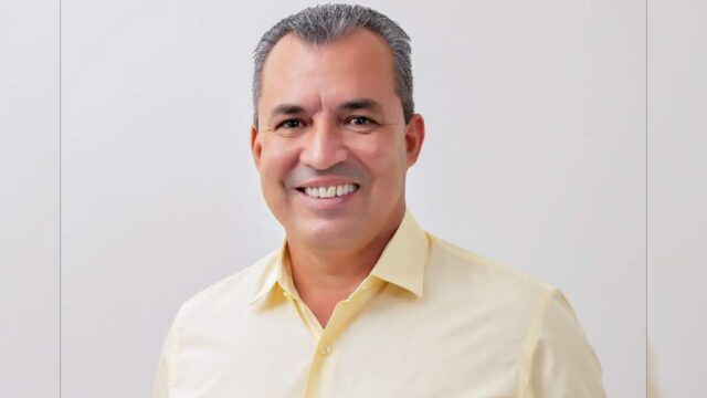 Vice-prefeito de Ouvidor, Nelci Cândido, assume prefeitura por 15 dias em decisão emergencial devido à internação do prefeito