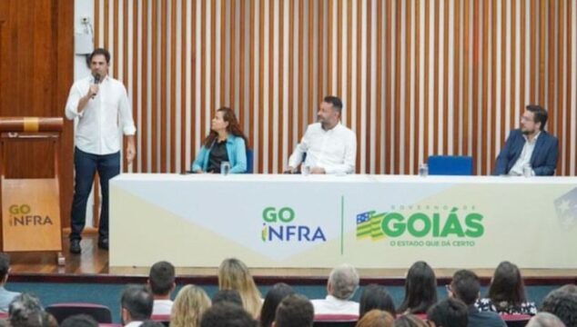 Jamil Calife conversa sobre saúde mental com colaboradores da Goinfra, a convite de Lucas Vissotto