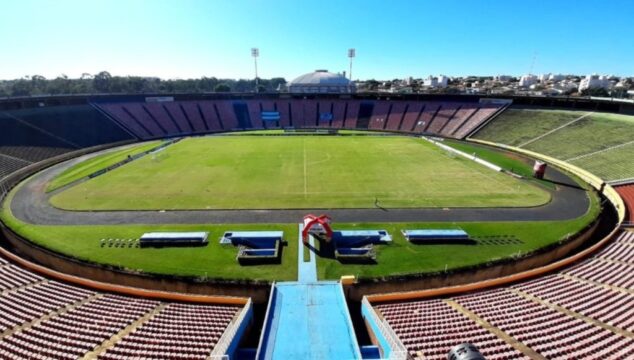 Nova Iguaçu e Vasco se enfrentam hoje em Uberlândia pelo Campeonato Carioca