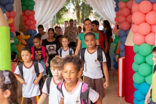 Em Ouvidor: Escola Municipal Professora Ediene da Silva Dias inicia o ano letivo 2024