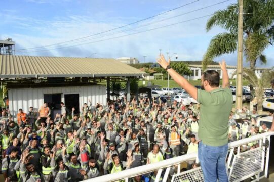 Diretoria do Metabase reuni em assembleia com os trabalhadores da CREC-10, para discutir sobre o encerramento das atividades da empresa