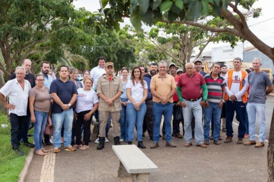 Ouvidor se mobiliza em grande ação de Manejo ambiental no combate à dengue