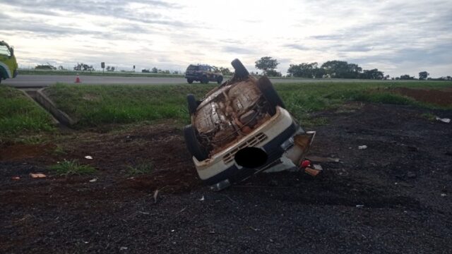 Tragédia na BR-050: Adolescente morre em acidente, e pai fica ferido em Campo Alegre de Goiás