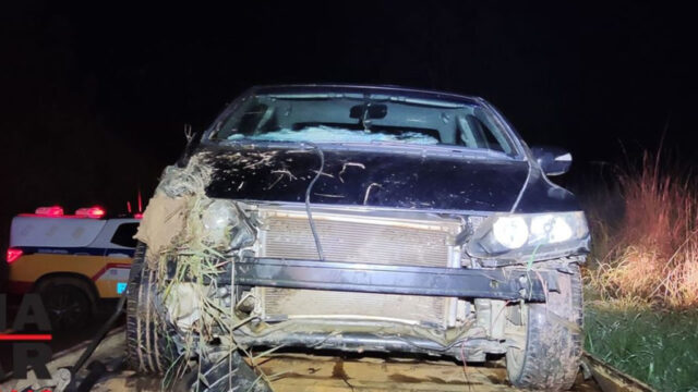 Passageira de 55 anos fica ferida em saída de pista na MG-188 em Coromandel-MG