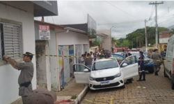 Sargento da PM é acusado de mata ex-mulher a tiros e atira contra a própria cabeça em Itaberaí, Goiás Sargento da PM é acusado de mata ex-mulher a tiros e atira contra a própria cabeça em Itaberaí, Goiás
