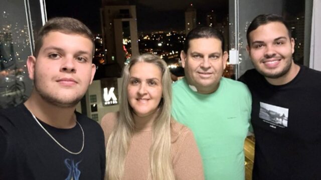 Prefeito de Ouvidor, Cébio Nascimento, recebe alta hospitalar, mas permanece em Goiânia para exames