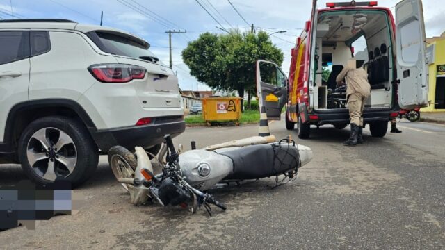 Motociclista e motorista ficam feridos em acidente de trânsito em Catalão