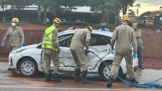 Motorista fica ferido em acidente na BR-050 em Catalão