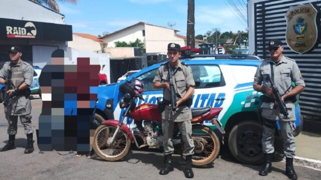 Polícia age rápido: Menor é apreendido e maior detido após roubo de moto em Ouvidor
