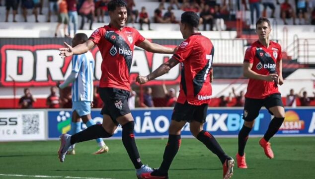 Crac perde para o Atlético-GO por 1 a 0 em jogo retomado no Goianão 2024