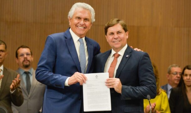 Parceria entre Poderes e avanços do Estado marcam sessão de abertura do Legislativo