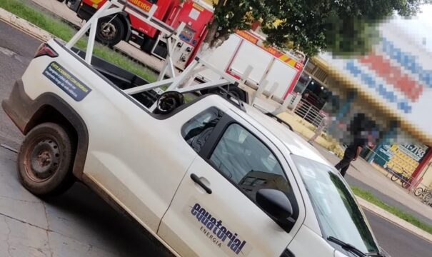 Cabo energizado se rompe na Avenida Dr. Lamartine, em Catalão; veja vídeo