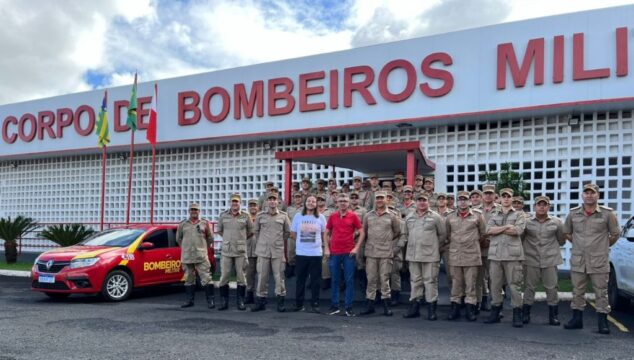 Zap Catalão realiza palestra para os militares do 10° BBM destacando a importância das redes sociais para o Corpo de Bombeiros de Catalão