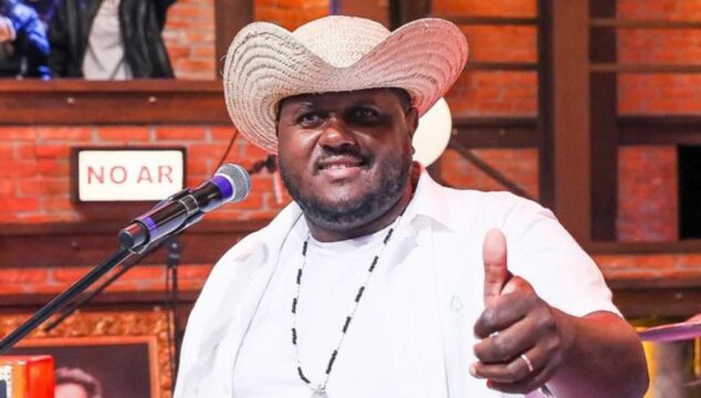 Pedrinha Moraes, voz do hit 'Pi Po Po Po Ro Po', faz show no Fogão de Lenha Show hoje (30) pela primeira vez em Catalão
