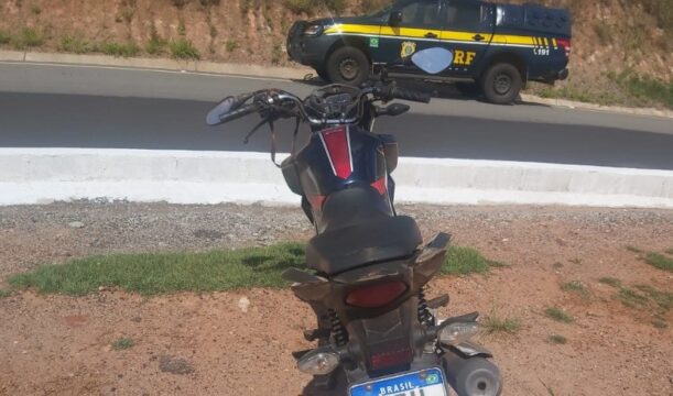 Motociclista e passageira ficam feridos em acidente na BR-050, no município de Cumari