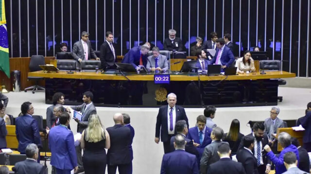 Câmara aprova fim da “saidinha” de presos; texto segue para sanção presidencial