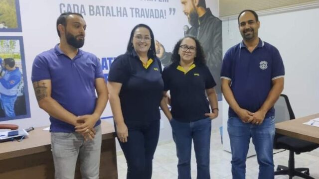 Diretoria do Sindicato Metabase discute benefícios com representantes da empresa Simak Rent
