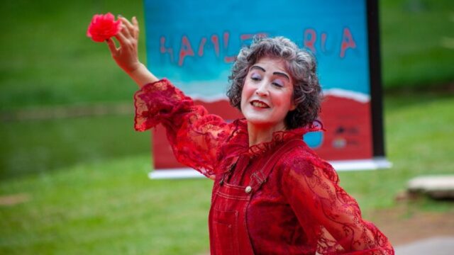 Projeto levará teatro gratuito para a comunidade de Catalão e Goiânia