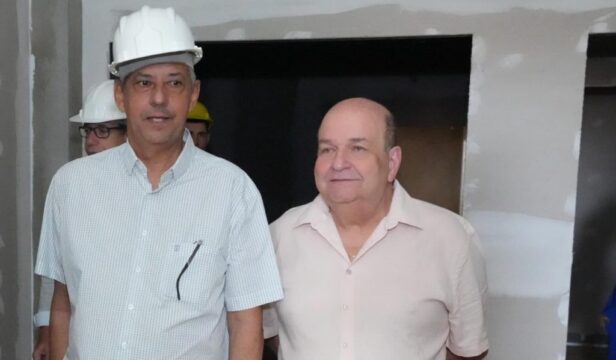 Prefeito de Catalão, Adib Elias, anuncia Velomar como candidato à sucessão; Nelson Fayad é escolhido como vice