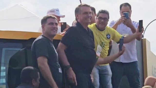 Bolsonaro visita feira agro em Uberlândia antes de evento do PL