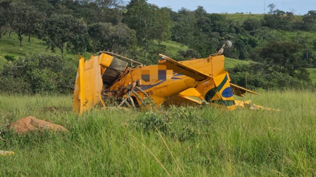 Aeronave agrícola faz pouso forçado às margens de rodovia GO-504 em Catalão