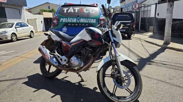 PM age rápido e prende indivíduo suspeito de agredir e atropelar vítima em Catalão