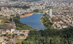 Calor pode chegar a 35°C e umidade cair para 12% no Centro-Sul de Goiás Calor pode chegar a 35°C e umidade cair para 12% no Centro-Sul de Goiás