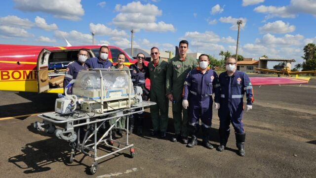Recém-nascido é transferido de Goianésia (GO) para hospital de Catalão em aeronave do Corpo de Bombeiros