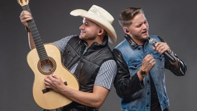 Dupla sertaneja Vinícius & Venâncio faz show hoje (4) em Goiandira para celebrar os 93 anos de emancipação política da cidade