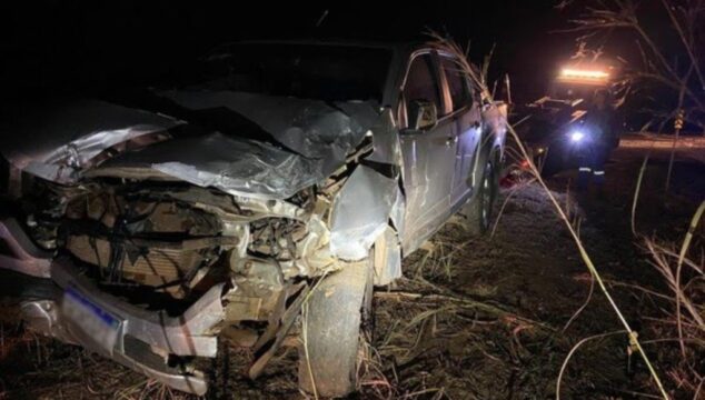 Homem morre e oito ficam feridos em acidente entre dois carros na BR-365, em Patrocínio