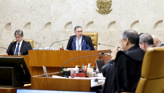STF decide descriminalizar porte de maconha para uso; ministros ainda vão estabelecer quantidade