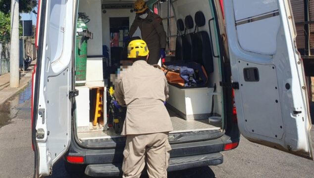 Mototaxista fica ferido em acidente entre motos em Catalão