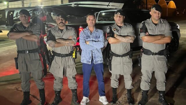 Catalão: Equipe do Tático Móvel do 18º BPM escolta cantor sertanejo Eduardo Costa em inauguração do Parque Paquetá
