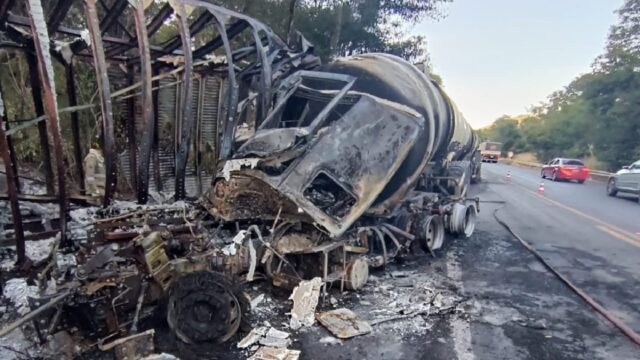 Grave acidente na BR-020 em Formosa mobiliza Corpo de Bombeiros